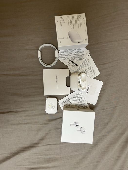 AirPods Pro 2 modelul 2022(Apple)