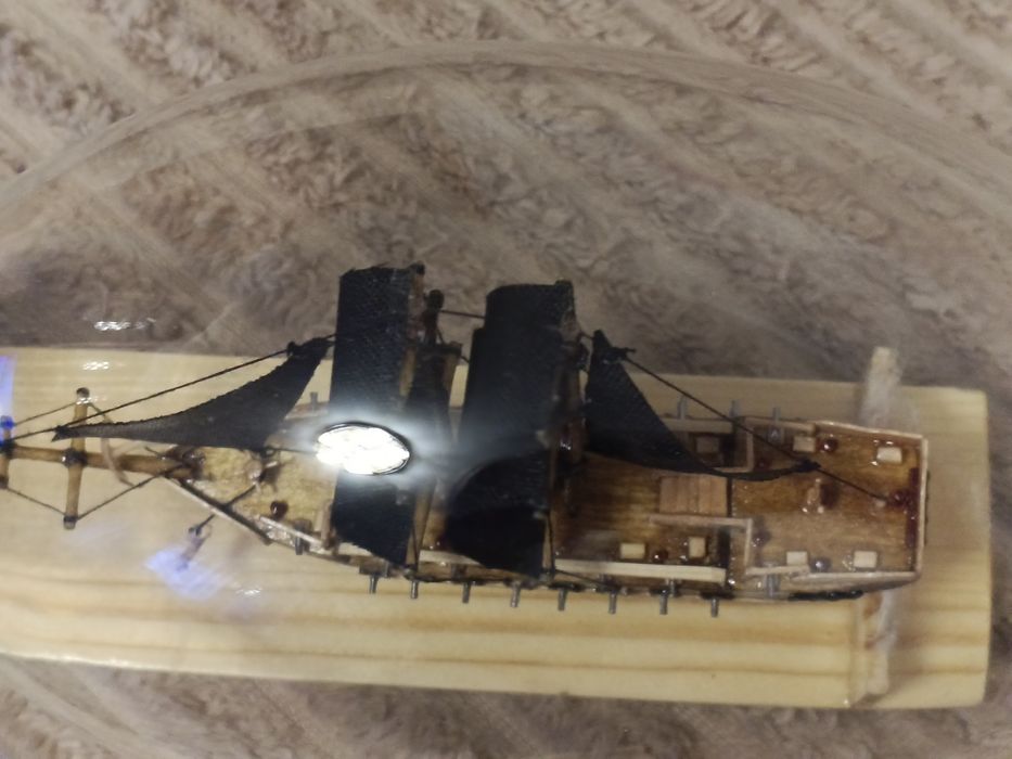 Продам корабли ручная работа новый