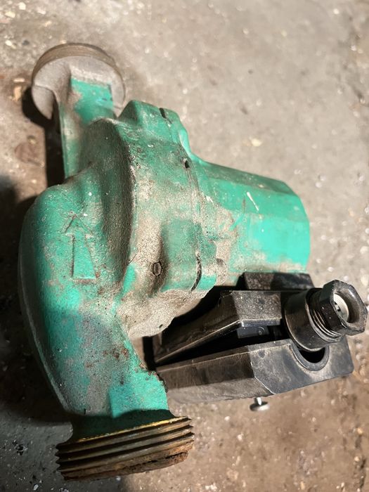 Водна помпа за кутел на дърва