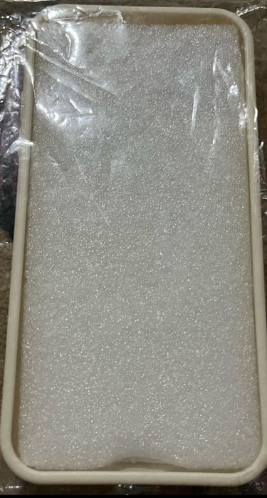 Чехол белый Iphone 11