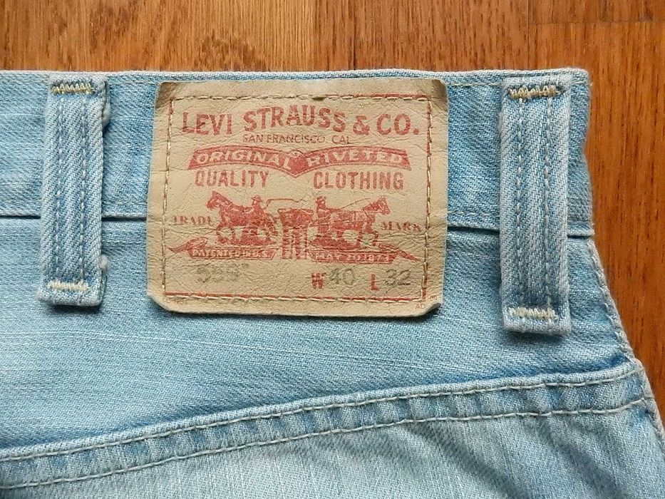 Blugi Levi’s 559 Relaxed Straight. Marime 40/32. Impecabili, ca noi.
