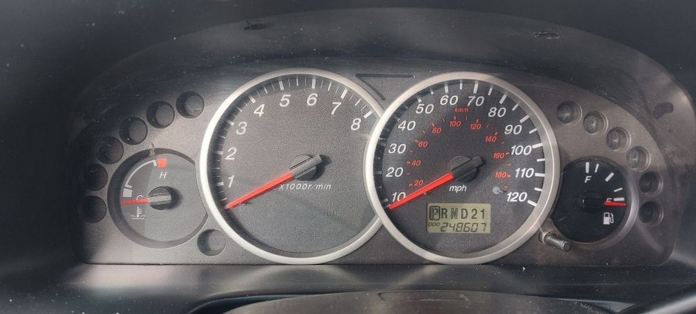 Мазда трибьют 3 литра