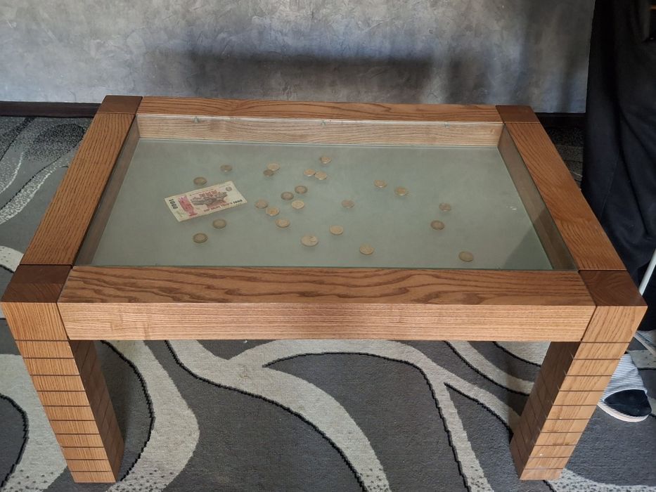 Продам стол из натурдерева