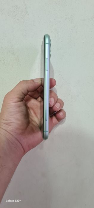 Iphone 11 64gb 74емкость