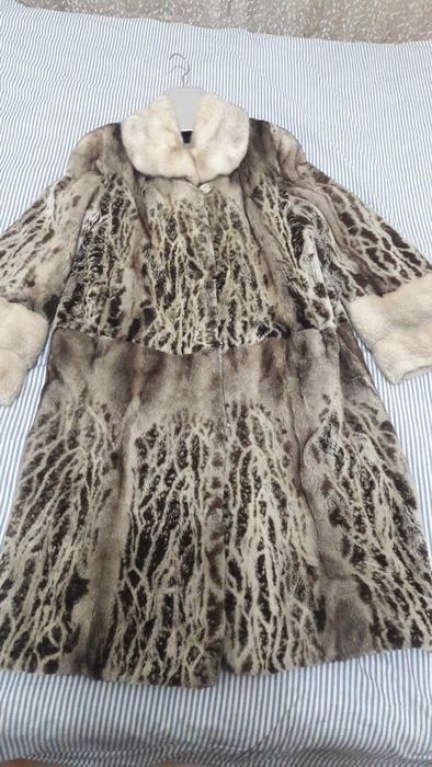 Продам норковую шубу