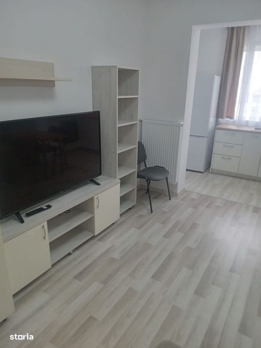 Inchiriez ap superb parcare inclusa bloc nou Metalurgiei - Binelui — fotografia 3