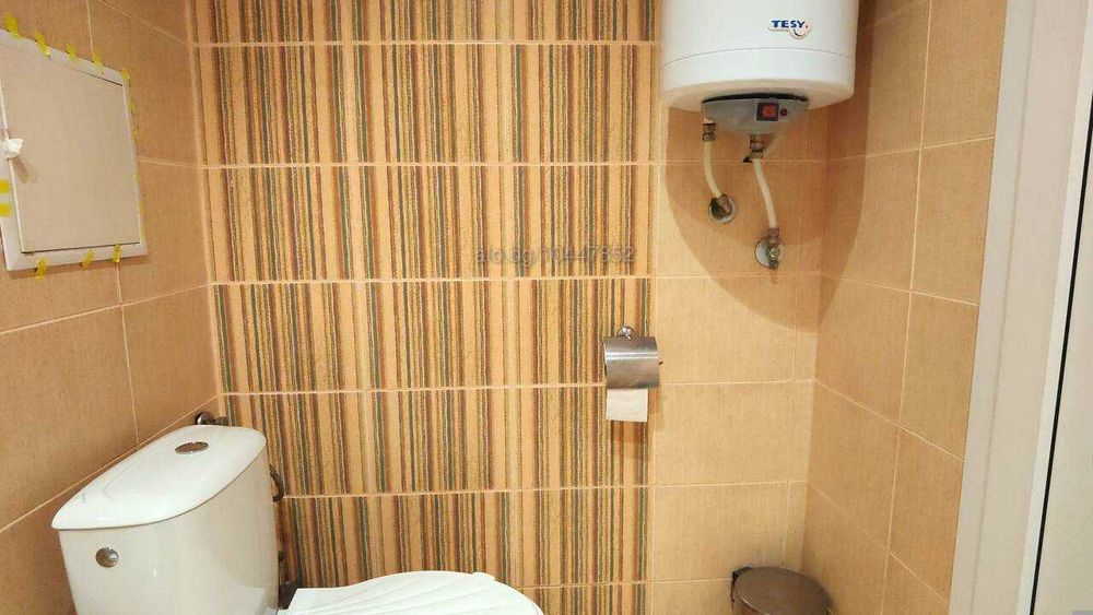 ТОП ОФЕРТА / Голям двустаен в центъра, за 6 човека,  басейн и веранда