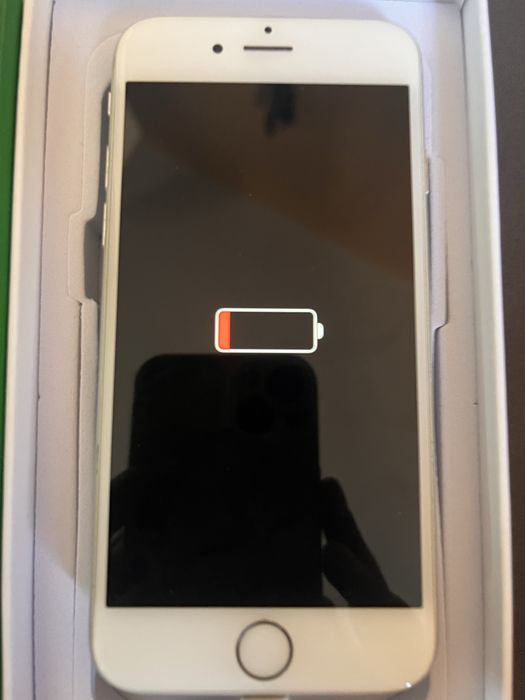 iphone 6-64GB, functional.
