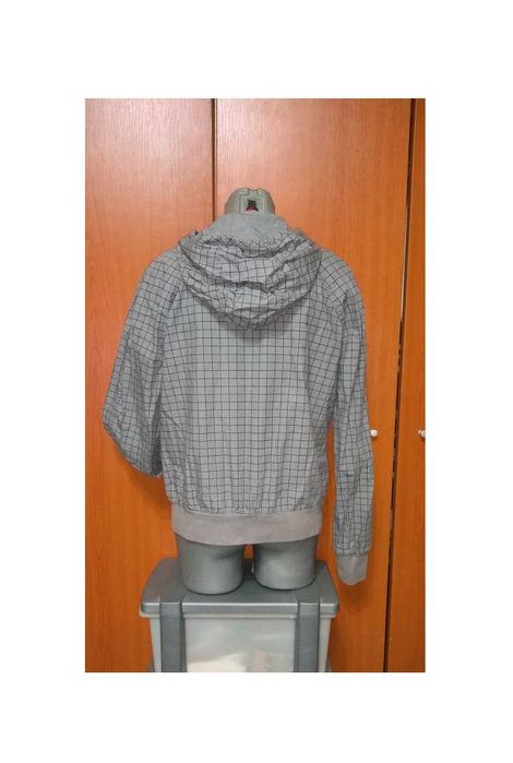 Jacheta/Geaca subtire antivant H&M Divided UK, gri cu gluga+buzunare