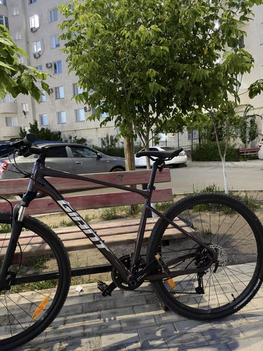 Ведосипед Giant roam