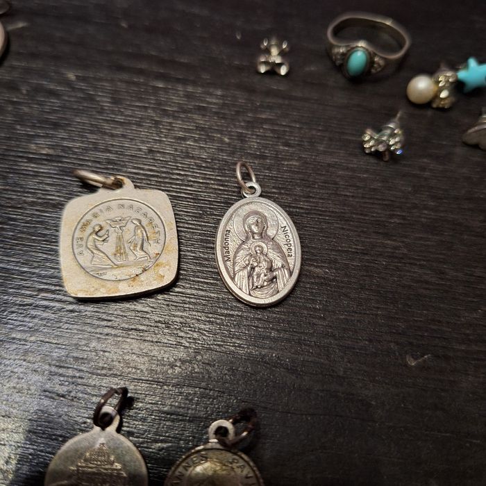 Медальони италиански