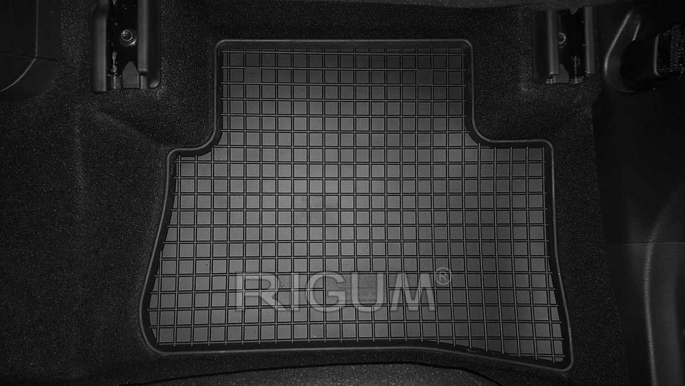 Гумени стелки или багажник TOYOTA C-HR от 2016 до 2023 г.