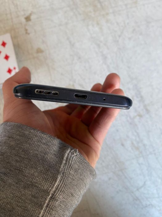 срочно Redmi 9c 32gb...