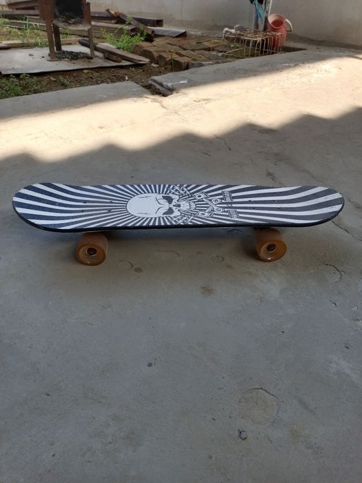 Продаётся скейтборд