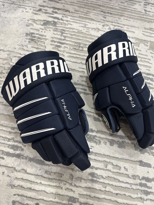 Хоккейная форма, продам срочно!