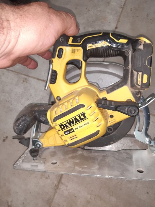 Circular de mina Dewalt DCS 520 ,DCS 573