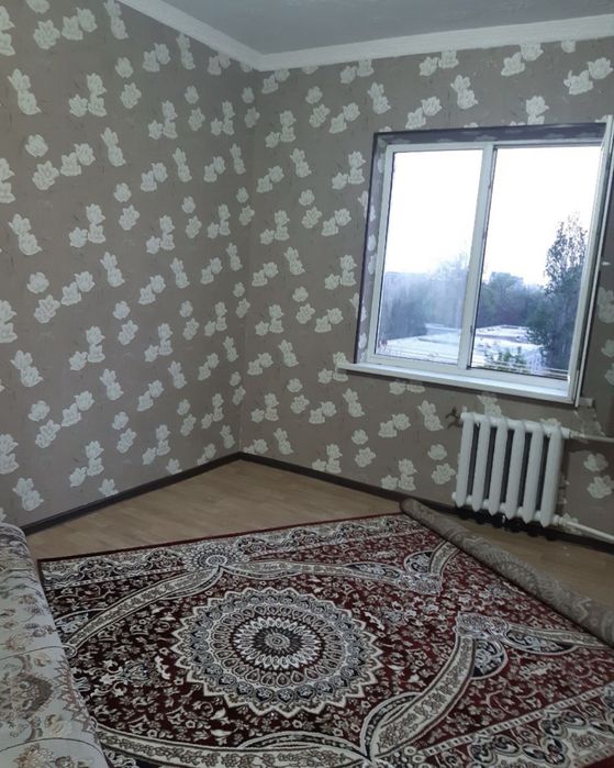 Код 873  Продается 4/5/5 ком квартира куйлюк массив 5