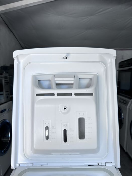 Пералня +гаранция 1 година. SIEMENS, малка, тясна 40см. Горно пълнене 7кг. Безплатна доставка за София