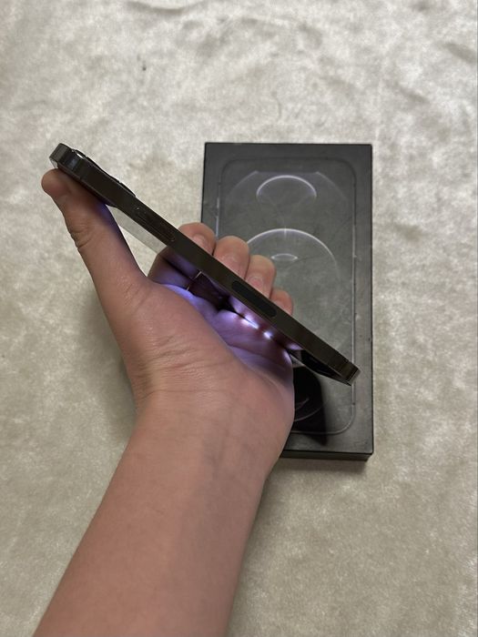 iphone 12 Pro srochni