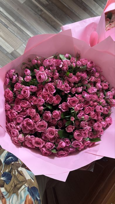 Свежие розы 101 штук