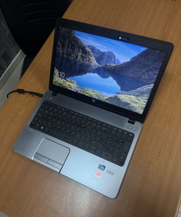 Лаптоп HP 450 G0