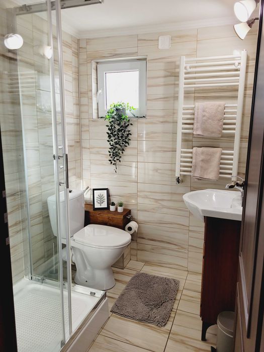 Cazare Spital Memorial Enayati Neolife Regina Maria Sector 1 | parcare