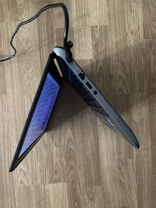 Laptop Hp ProBook Slim intel core i5,Display 14 led,Windows 10 Pro,SSD 130gb memorie,8gb ram cu incarcator.