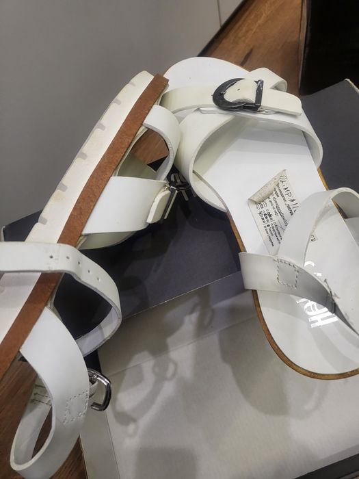 Сандали и обувки 37/38