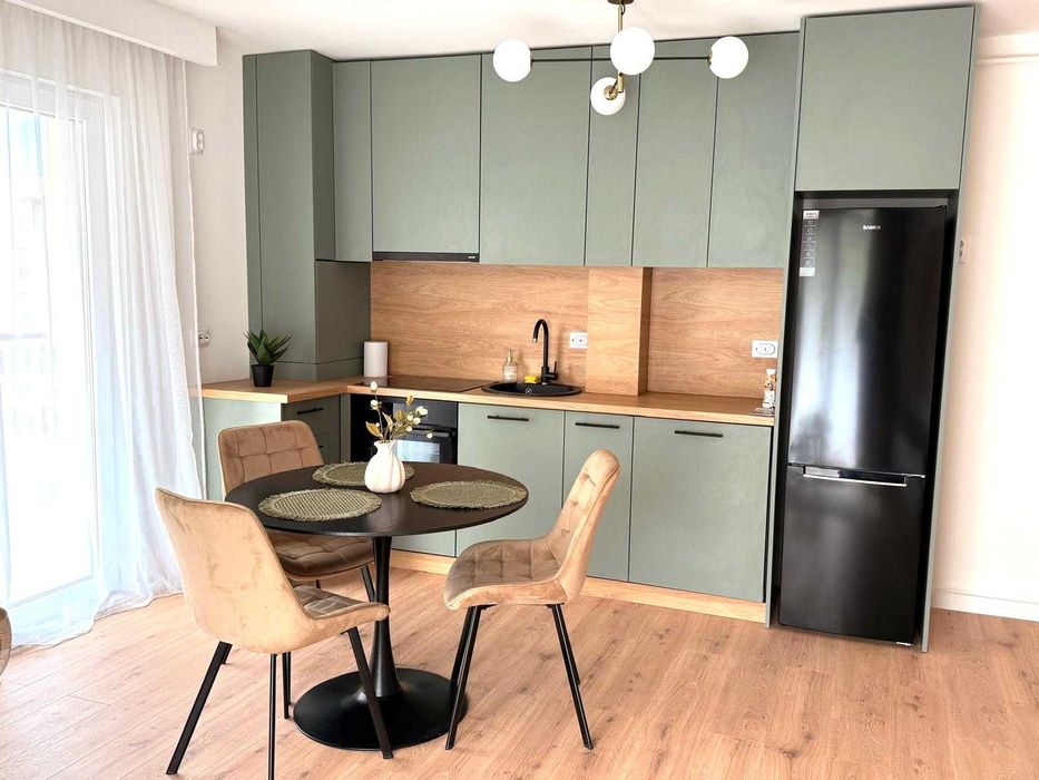 Apartament 3 camere + parcare Florești