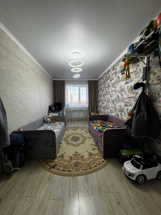 Продам 3х комн кв Батыс с ремонтом