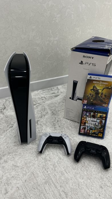 Продам Пс 5 слим 2 джойстика