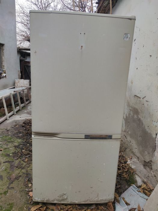Продам б/у холодильник, не рабочий
