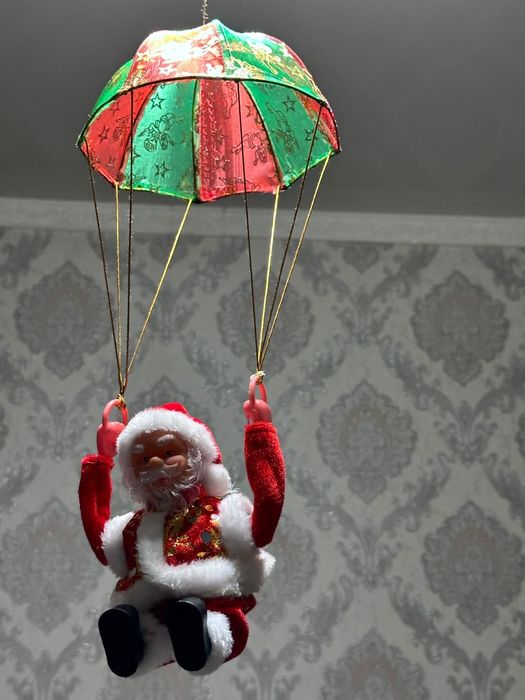 Музыкальный дед мороз