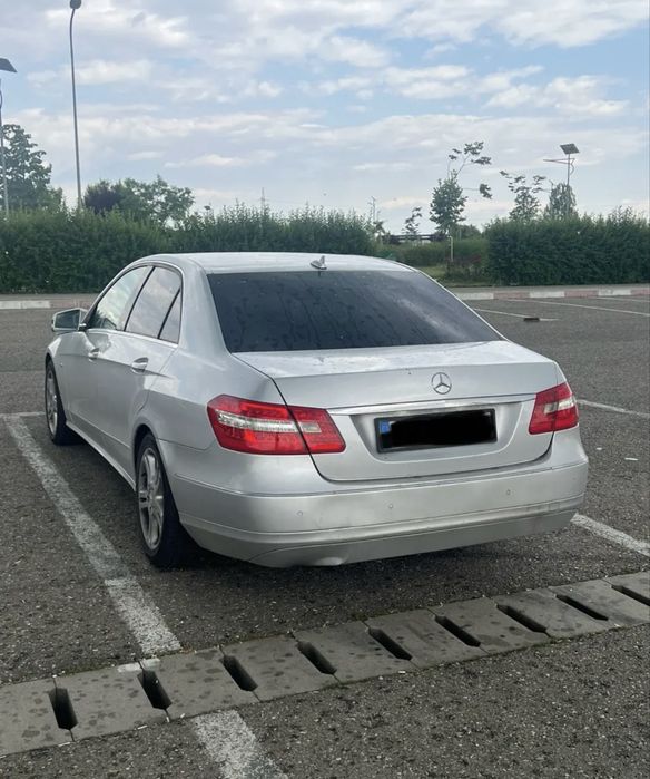 MERCEDES-BENZ E-Class 2010 — imagine 8