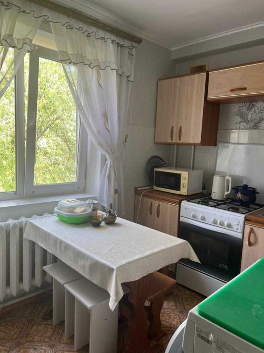 продам 1 ком кв в 19 мкр