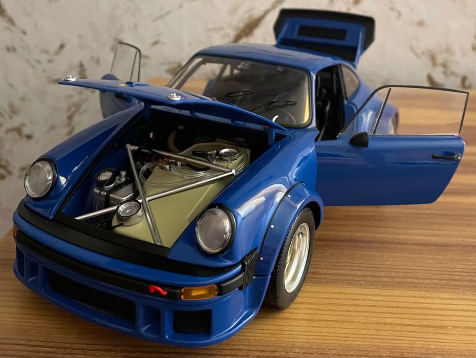 Porsche 934 RSR Schuco Мащаб 1:18