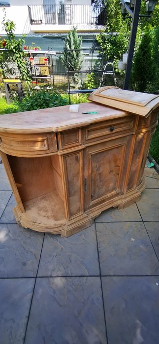 Recondiționez mobilier
