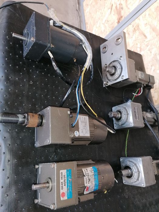 Motor          reductor         trifazic