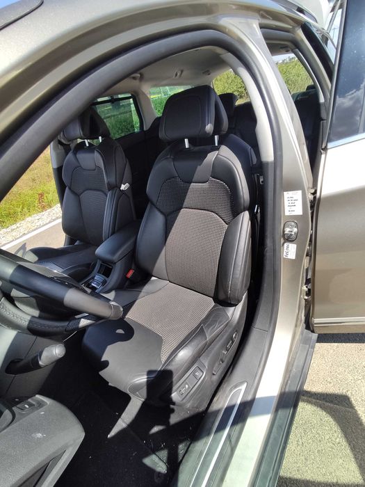 Citroen C5 Exclusive 2012 cu 56k km 1.6 turbo benzina automata