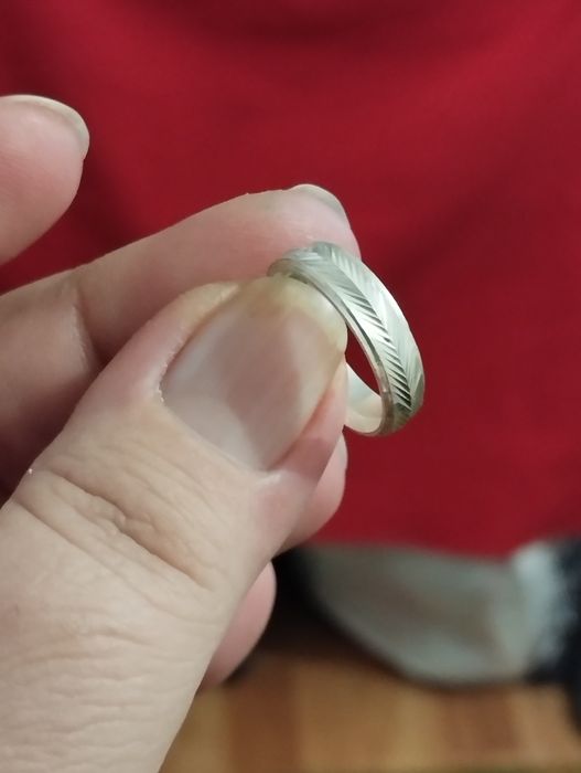 Inel din argint cu dungulițe