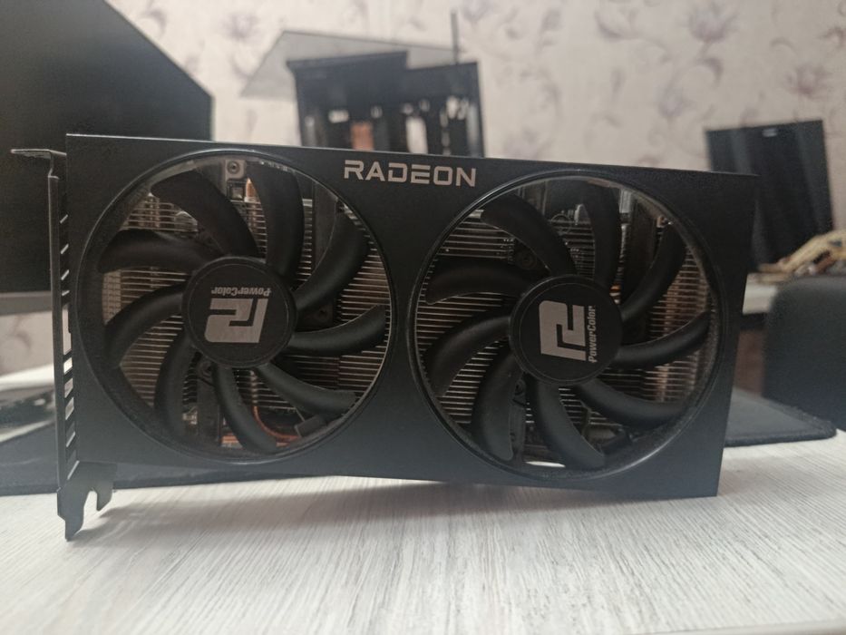 Продам видеокарту RX6600