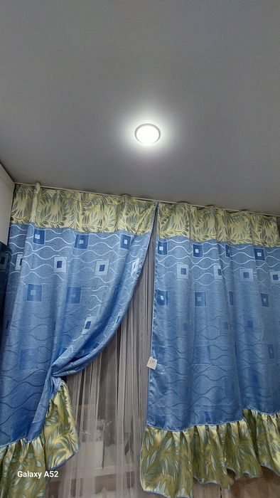 Продам новые кухонные шторы