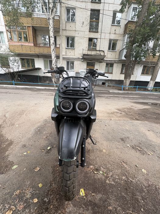 Проодам скутер мопед танк