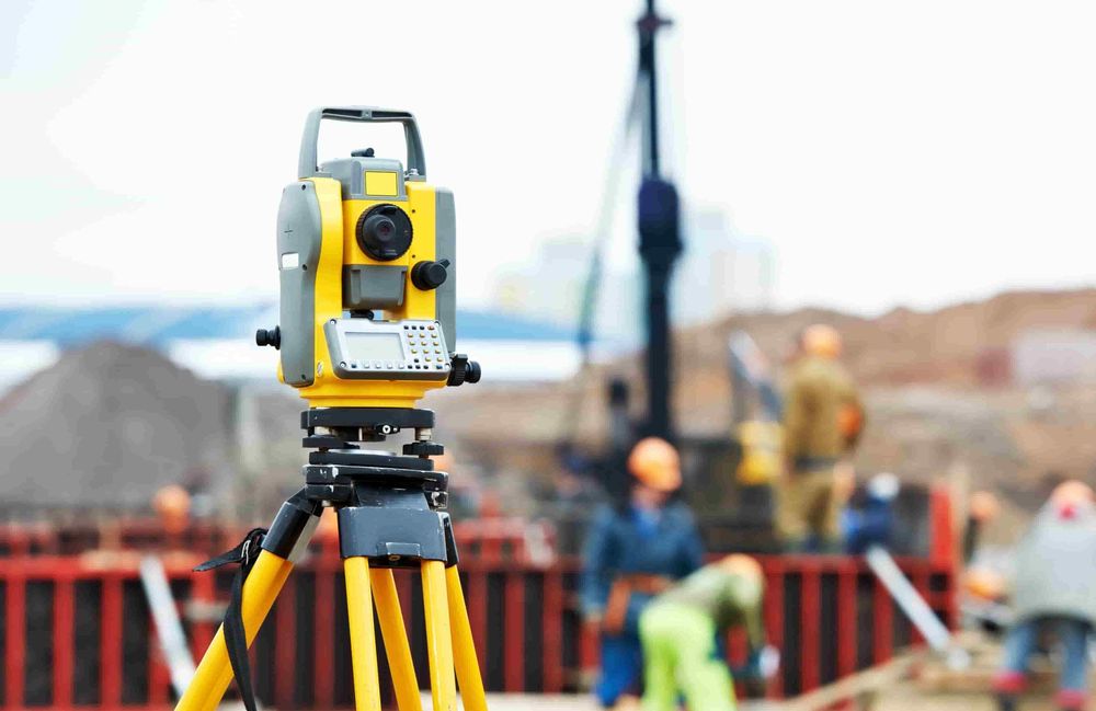 Топосёмка ва бино иншоат қурилиши учун лойихалаш хизмати. 
Ўзбекистон