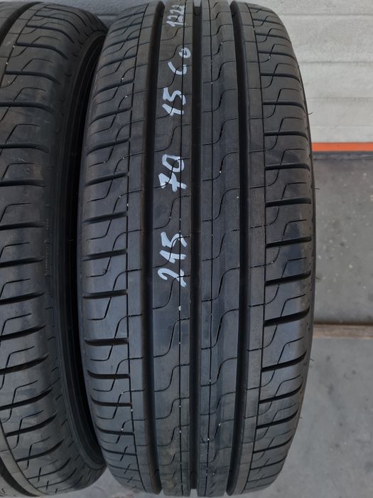 Летни гуми за Бус 2 броя PIRELLI Carier 215 70 R15C дот 1222