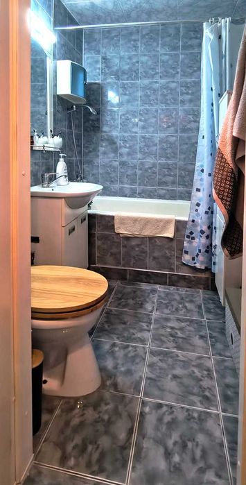 inchiriez apartament  în regim de garsonieră Jianu Ploiești
