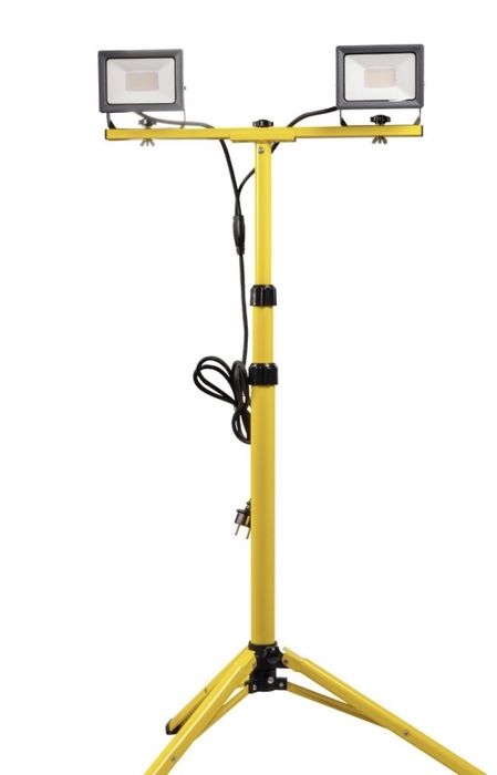 Proiector cu stativ 2x30w