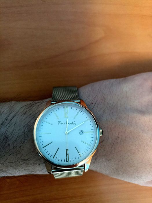 Ceas Pierre Cardin auriu – Lux la preț accesibil!