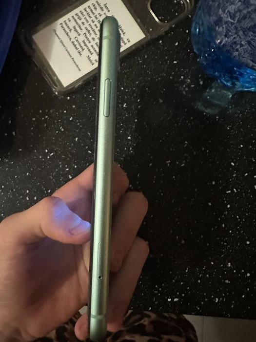 Iphone 11 simplu