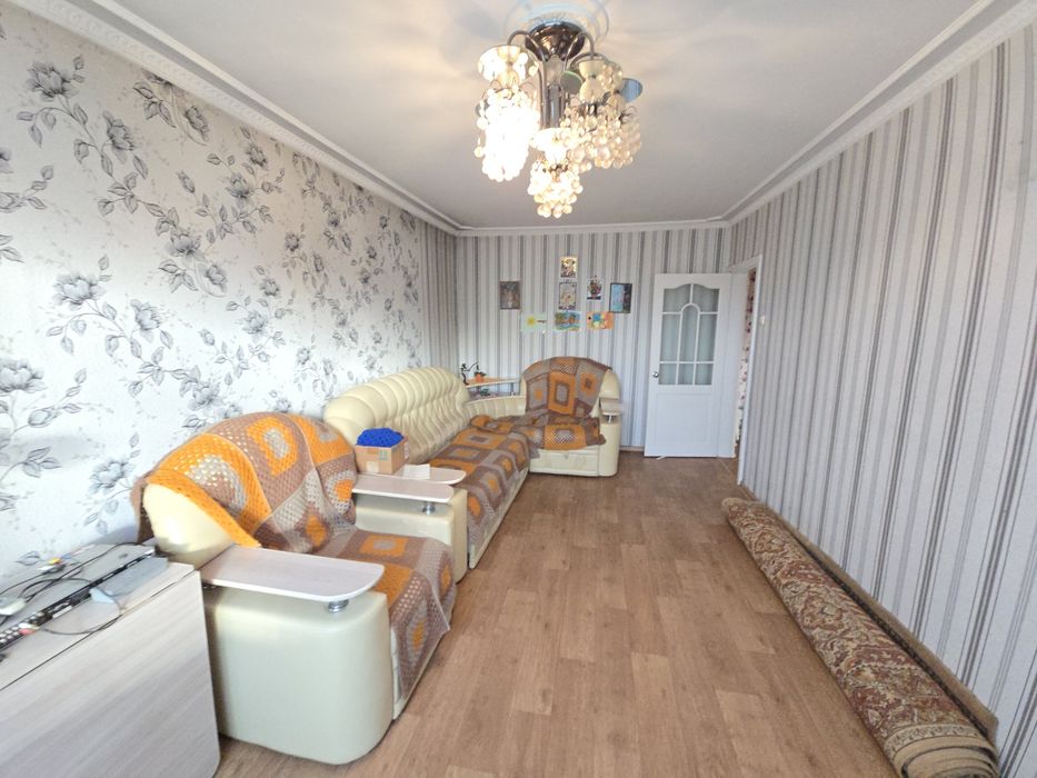 Продам трёхкомнатную ЛЕНИНГРАДКУ